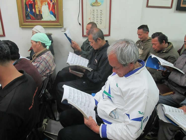 大家都說我特別疼阿祥。