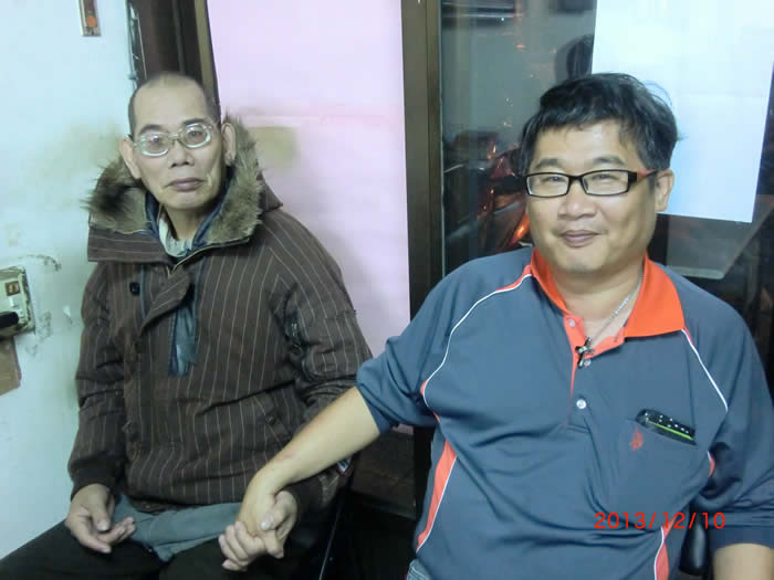 那一日，陳仔突然對我說：你好幾天沒有跟我說話了。