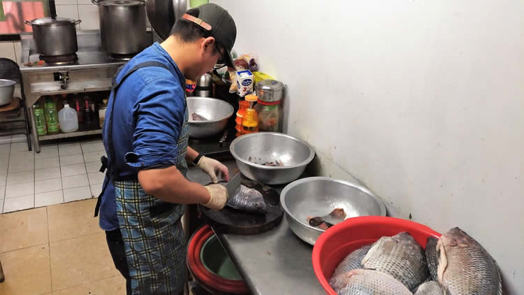 感謝李騰恩弟兄 默默捐米數年 