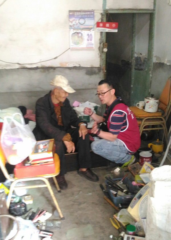 陳年老屋的 蔡爺爺