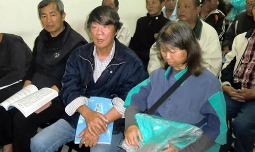 當一個人被飢餓吞食時，還能想起什麼？