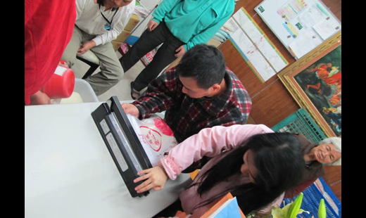 瘋狂工作的結果，心裡不但沒有換來平安，反而使 Don在2007年時發現自己神經系統內分泌失調