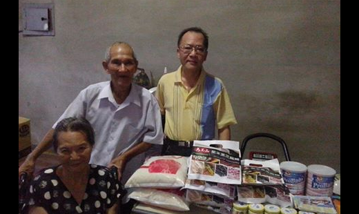 昨天來到黃弟兄位在頭份鎮牛欄肚山上的住處探訪