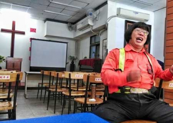 只聽吳長老說我們這裡跟三芝恩友所用的瓦斯都是一間叫〞信和〞的瓦斯行免費供應的。