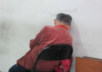 三年以來，我們對他傷透了腦筋。
