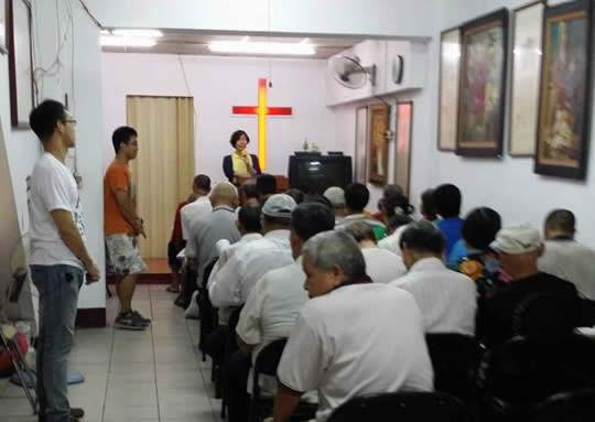 台南神學院學生在台南恩友中心的服事