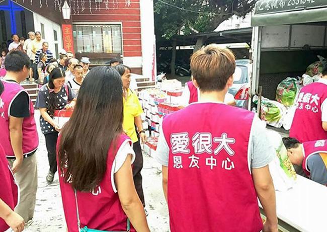 2016年八月份-恩友中心中部教會 福貧活動