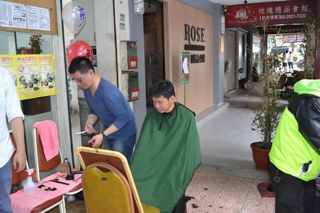 2016年五月21日有【康和行道會】的兄姊們再度來到台北恩友中心關懷大家