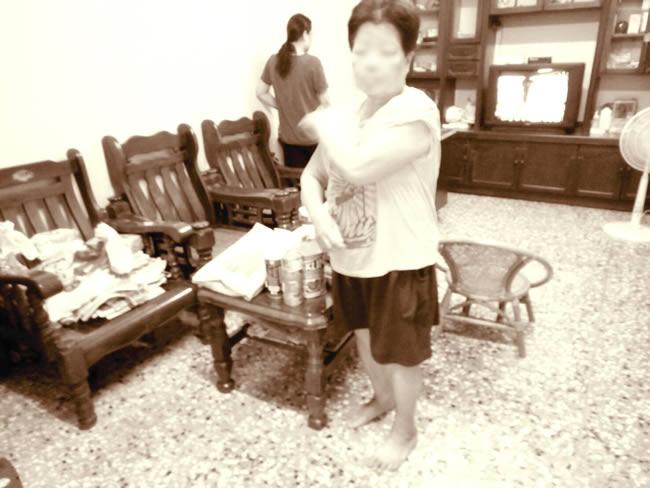 【佳里恩友中心】2016年六月分發物資 