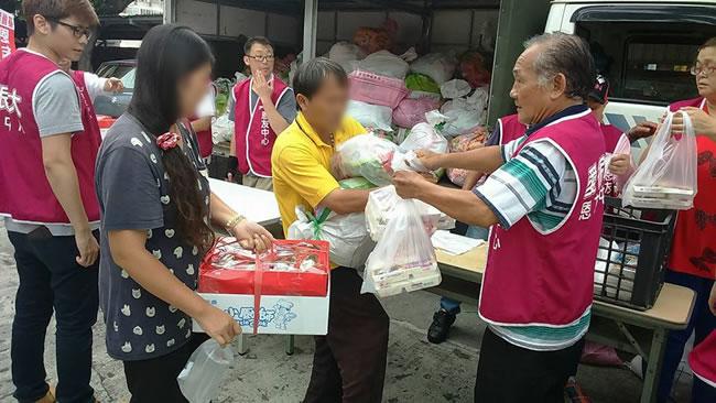 2016年八月份-恩友中心中部教會 福貧活動