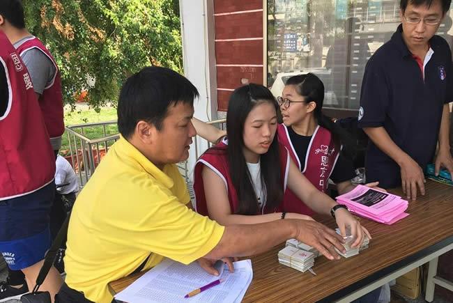 2016年十月份-恩友中心中部教會 福貧活動