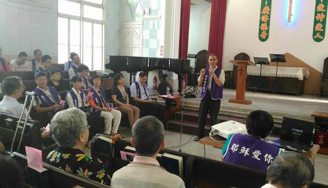 2016年十月份-恩友中心中部教會 福貧活動