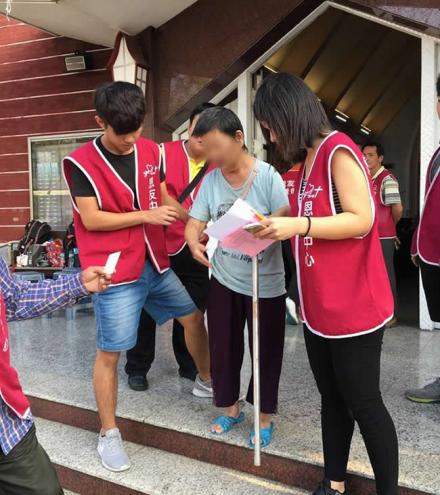 2016年十月份-恩友中心中部教會 福貧活動