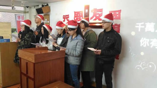 感謝 東海靈糧堂青少年 來到台中恩友中心服事