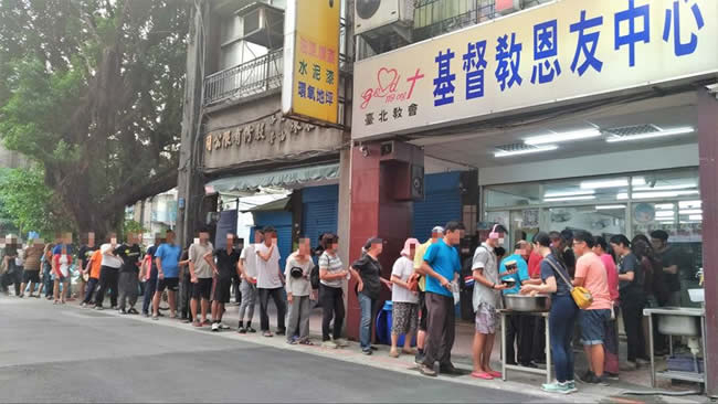 來自香港建道神學院的同學們，前來 台北恩友中心 參訪