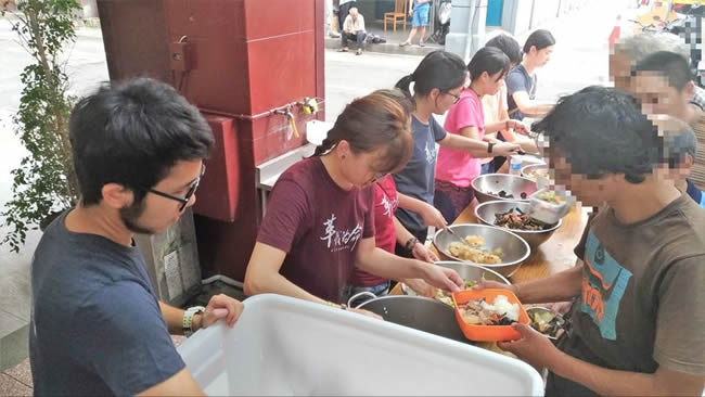 來自香港建道神學院的同學們，前來 台北恩友中心 參訪