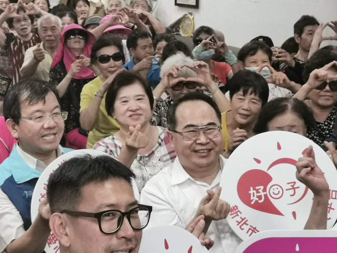 微星科技長期做公益 贈恩友友中 1500公斤白米 好日子愛心大平台