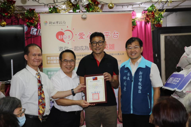 微星科技長期做公益 贈恩友友中 1500公斤白米 好日子愛心大平台