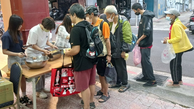 台北恩友 免費供餐