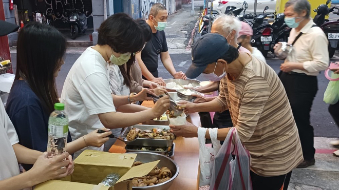 台北恩友 免費供餐